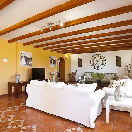 Villa Catalina Polit